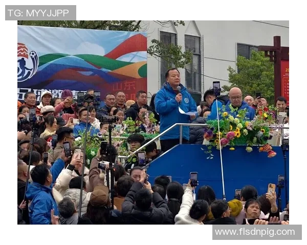 二十年坚守只为那一场胜利 球迷情深感动全网